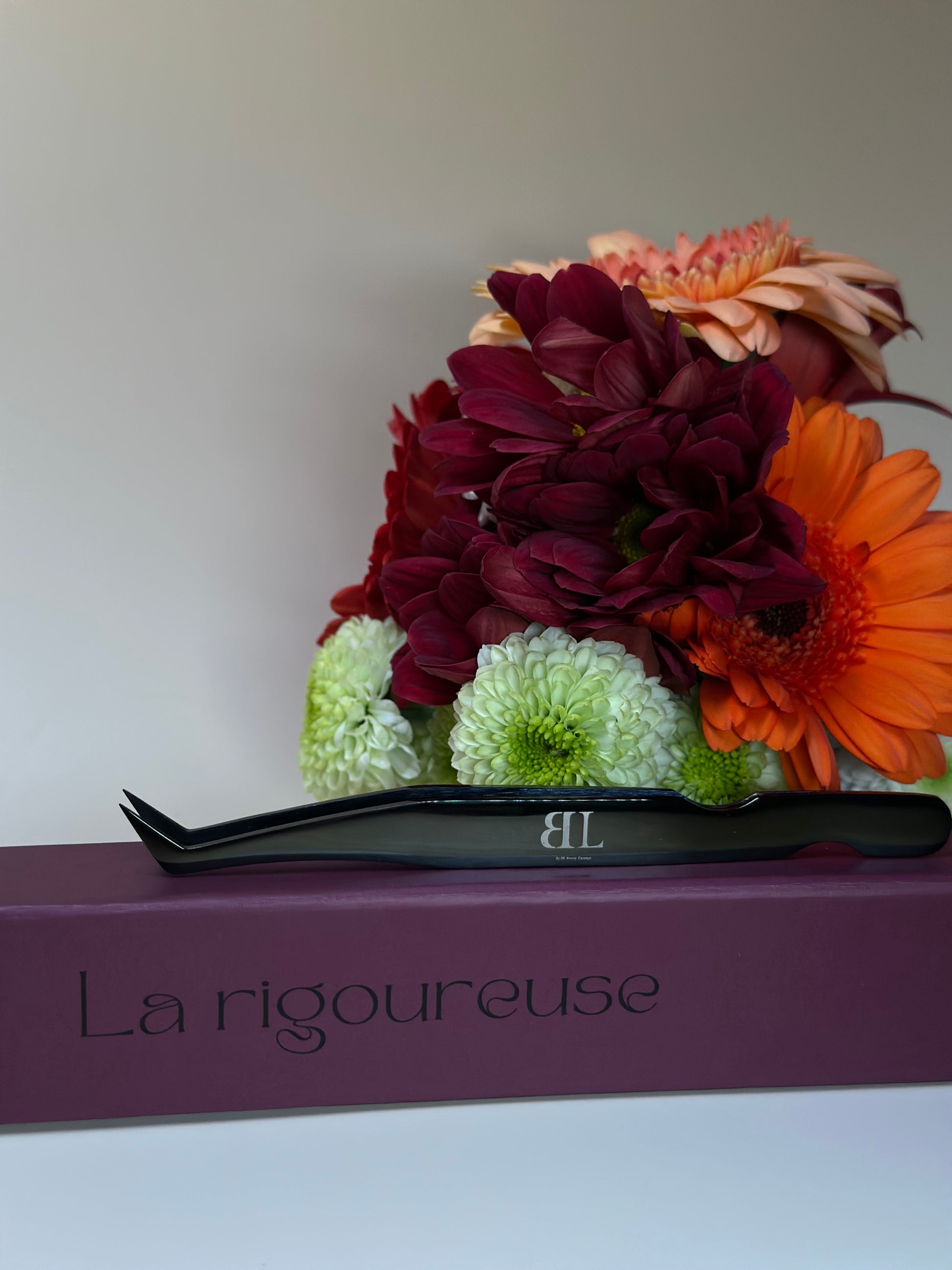 La rigoureuse - pince volume russe